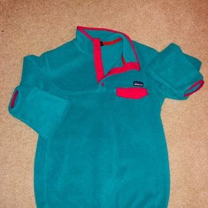 Women’s Patagonia Fleece (size: MEDIUM)
